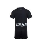 ssc napoli set gara third infant 20232024 SSC Napoli | Scopri la Collezione Sullo Shop Ufficiale